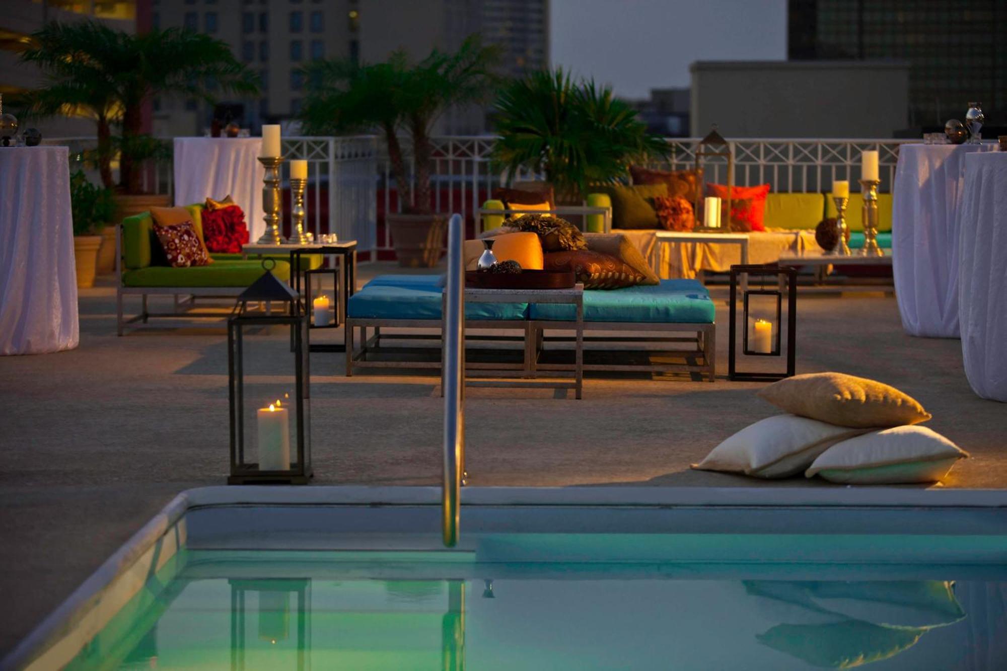 Renaissance New Orleans Arts Warehouse District Hotel Экстерьер фото