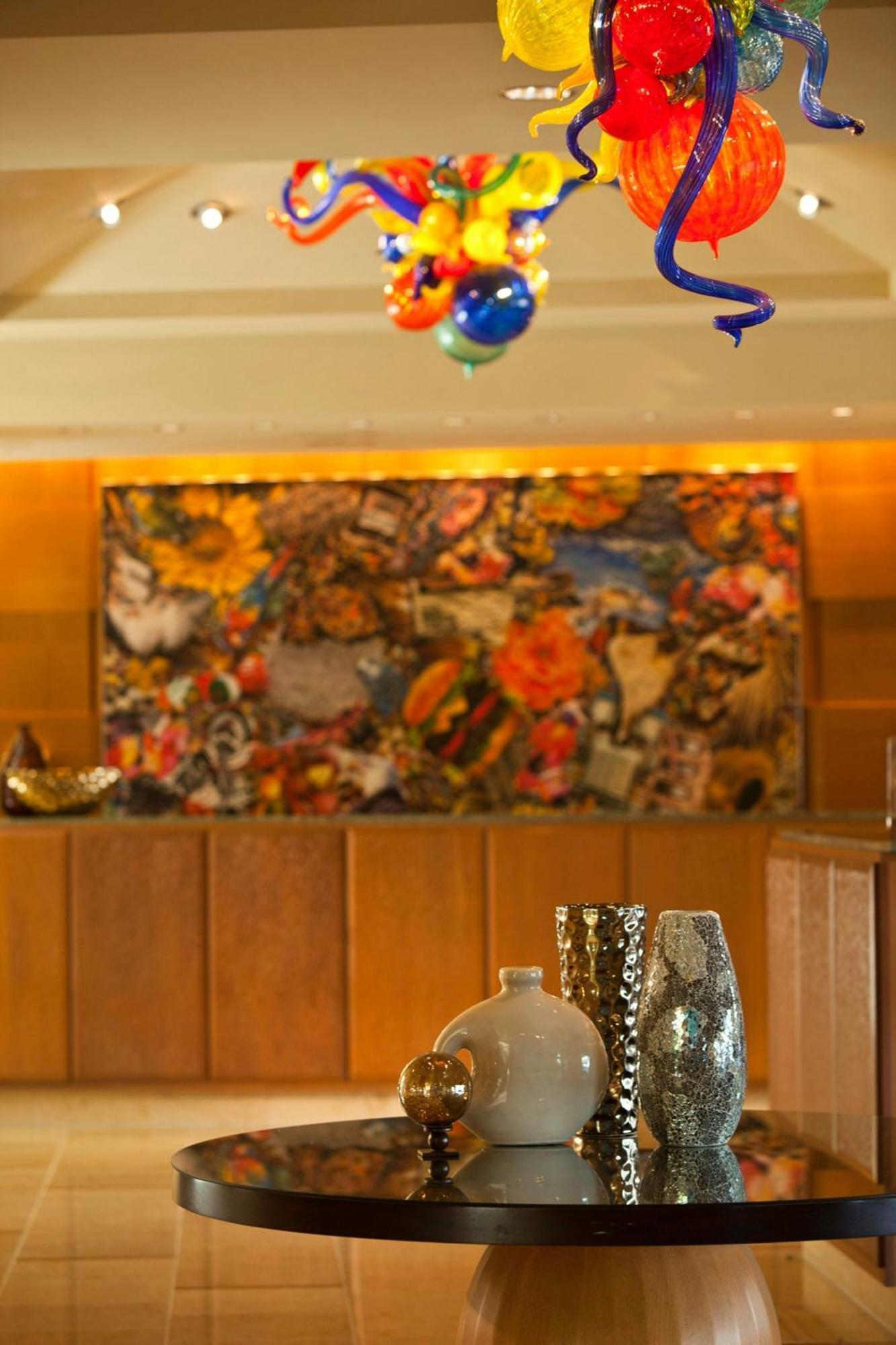 Renaissance New Orleans Arts Warehouse District Hotel Экстерьер фото
